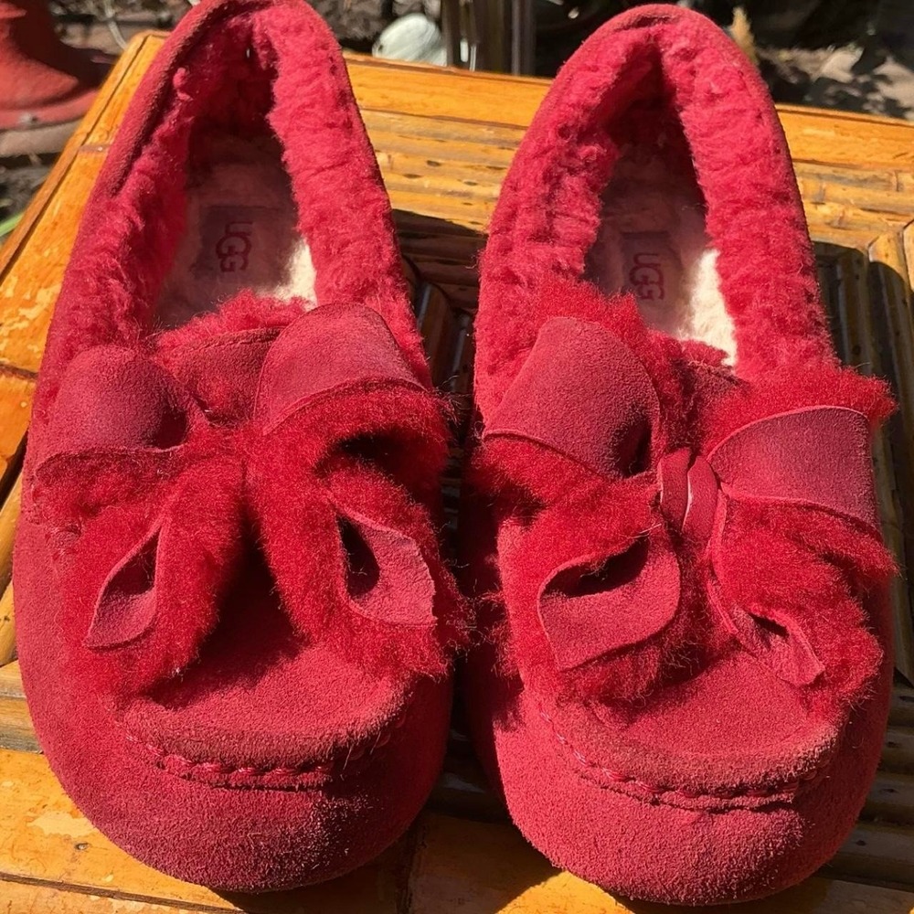 UGG Ansley Heritage Bow Moccasin Slippers SZ 7